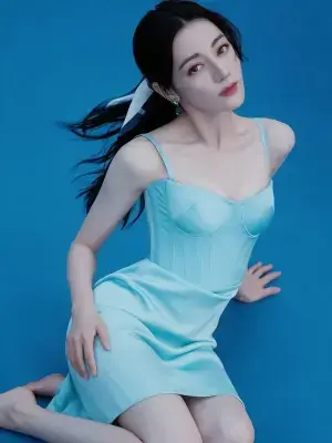 AI魔改 迪丽热巴 大陆知名女星赴日下海当AV女优拍片的第一场对手竟是小泽彻